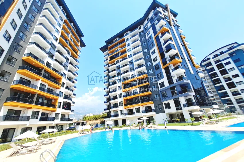1+1 apartment, 50 m² in Mahmutlar - partially furnished, from owner 2