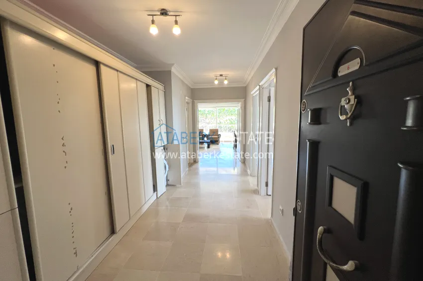Purchase 2+1 apartment with furniture and mountain views in Mahmutlar at an attractive price 1