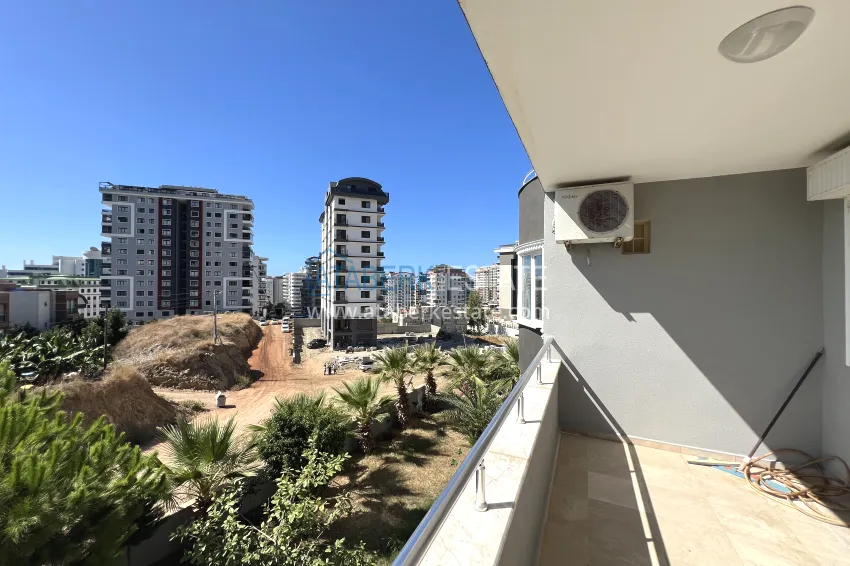 Purchase 2+1 apartment with furniture and mountain views in Mahmutlar at an attractive price 12