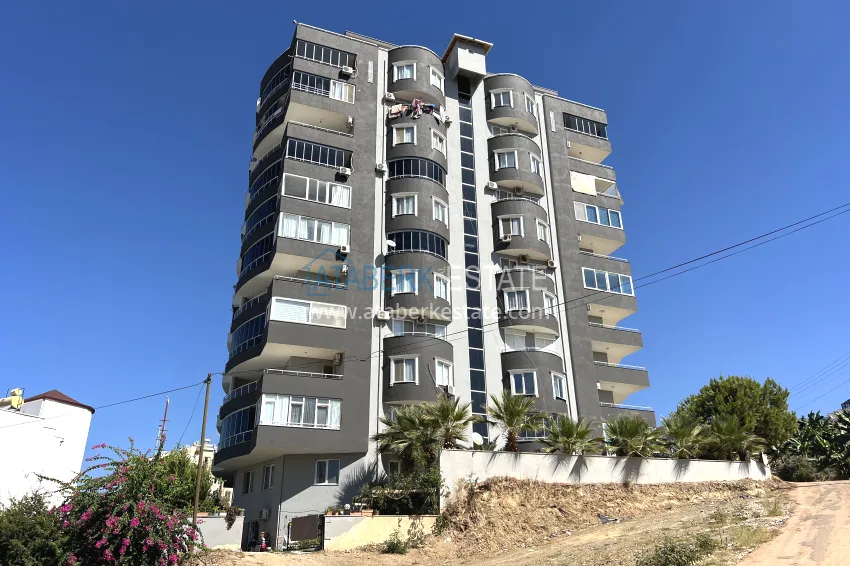 2+1 apartment with furniture and mountain views in Mahmutlar at an attractive price 2
