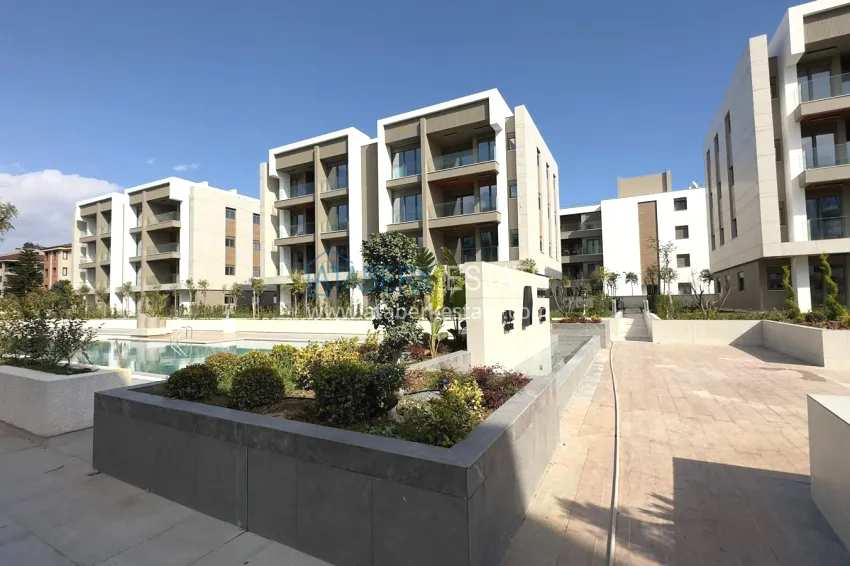 Apartments in Antalya from a developer in a prestigious area of Uncali. Citizenship Real Estate 1