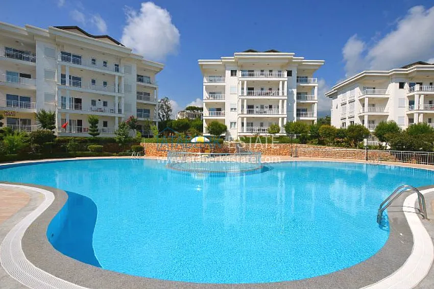 Residence permit in Alanya: 2+1 furnished apartment in a complex with infrastructure, Oba district 1