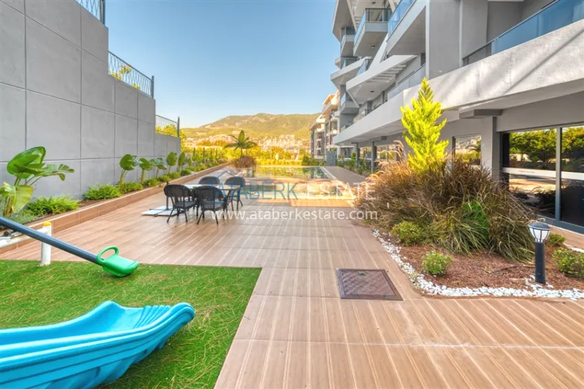 1+1 apartment in Alanya, Oba district — with a short-term rental permit 10