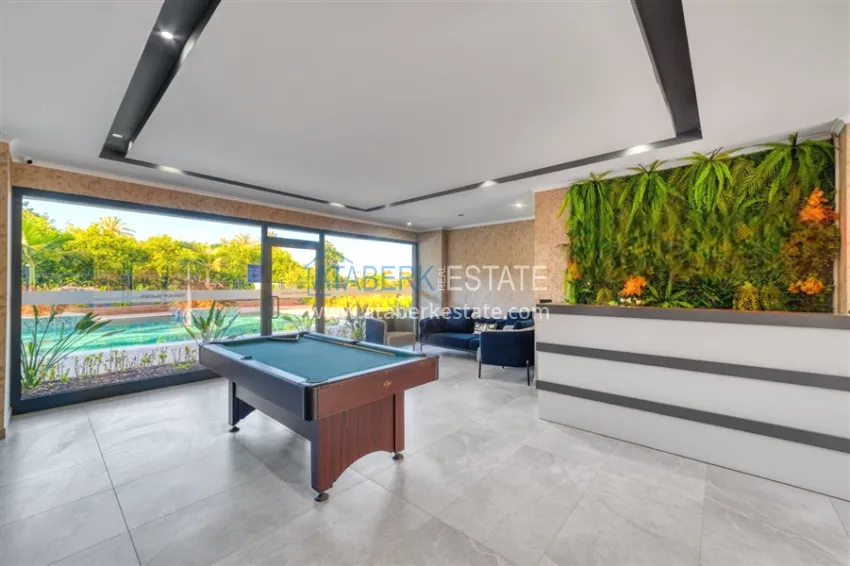 1+1 apartment in Alanya, Oba district — with a short-term rental permit 15