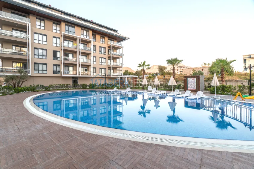 Apartment 2+1 with furniture and mountain views is a cozy option at a reasonable price 4