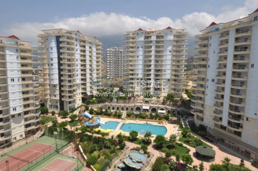 2+1 apartment in Alanya, Mahmutlar — from the owner renovated and furnished in European style 1