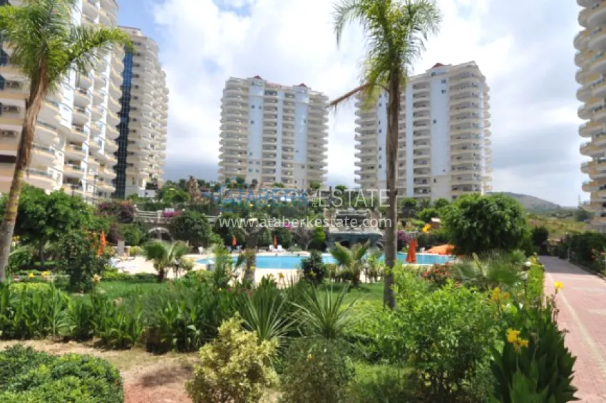 2+1 apartment in Alanya, Mahmutlar — from the owner renovated and furnished in European style 2