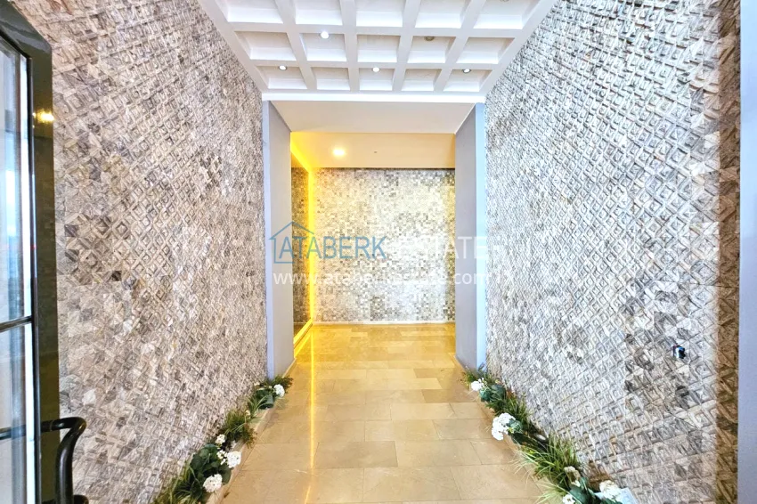 Furnished 1+1 apartment in Mahmutlar — 150 m from the sea, Barbarossa Avenue 9