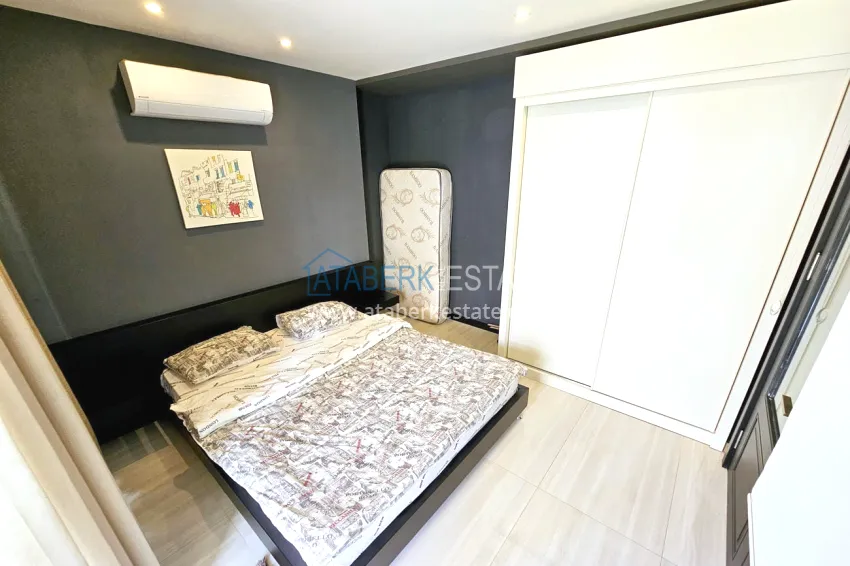 Purchase Furnished 1+1 apartment in Mahmutlar — 150 m from the sea, Barbarossa Avenue 12