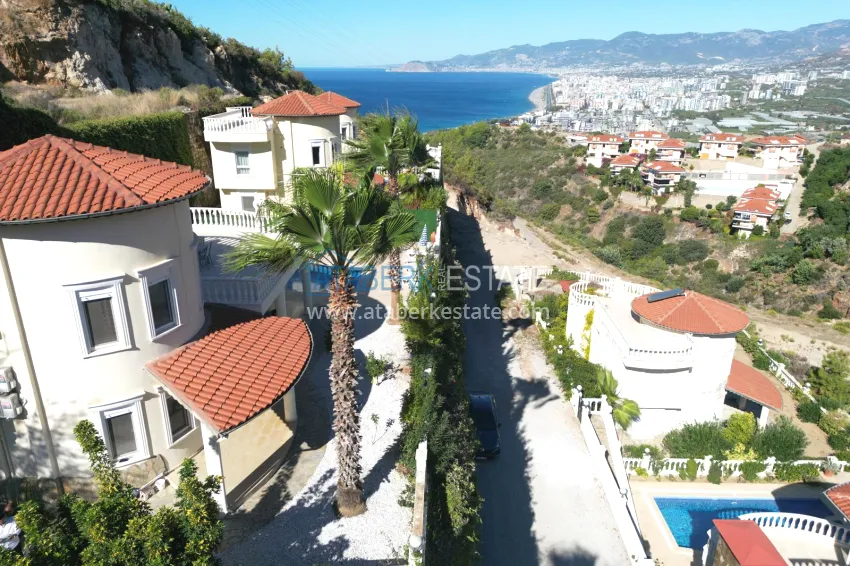 Two-storey villa in Alanya Kargıcak - with private pool and rental license 3 