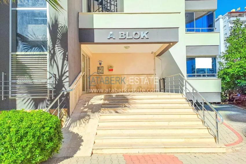 2+1 apartment with sea view in Alanya Mahmutlar district 12 