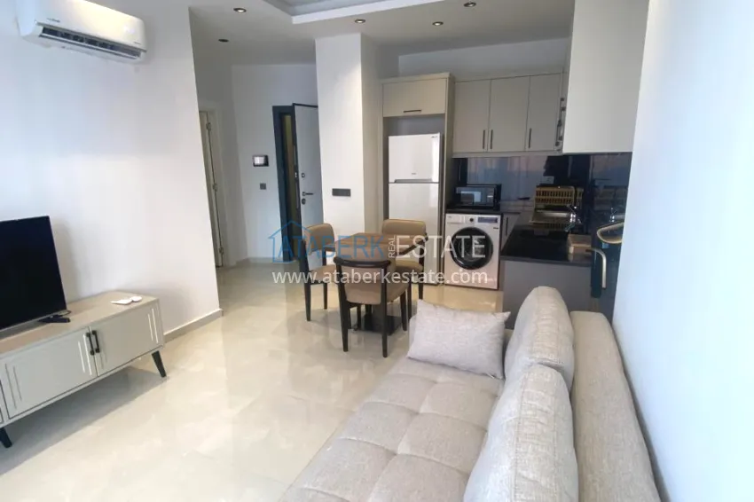 Purchase 1+1 apartments for rent in Mahmutlar — only 600 m from the sea, fully furnished No. 39 2 