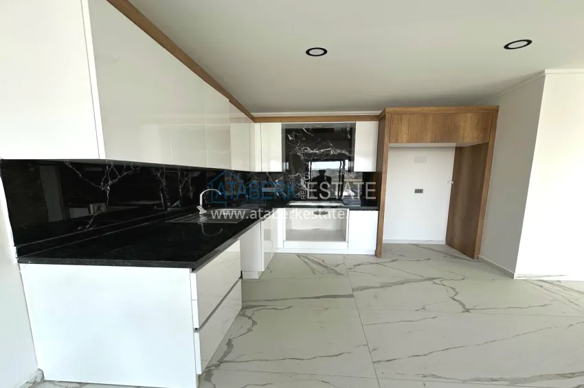 Purchase 1+1 apartment with a short-term rental license in Avsallar 4 