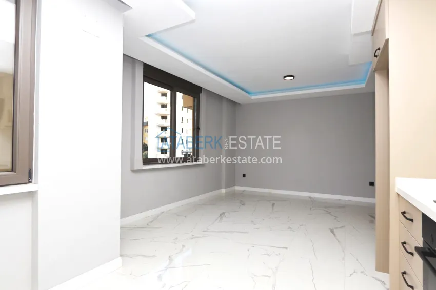 Purchase 1+1 apartment for a residence permit in the Oba area — after major repairs, just 200 meters from the sea 11