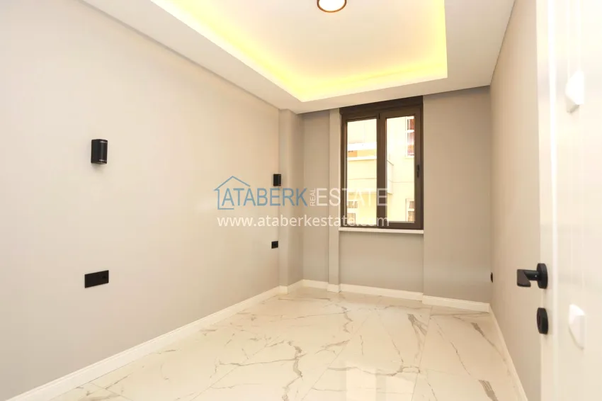 Purchase 1+1 apartment for a residence permit in the Oba area — after major repairs, just 200 meters from the sea 15