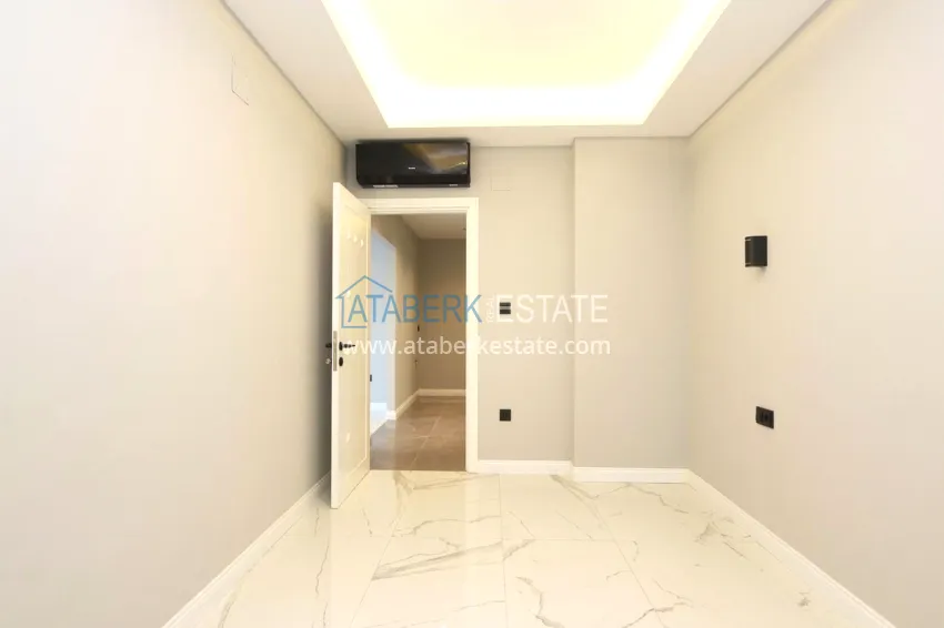 Purchase 1+1 apartment for a residence permit in the Oba area — after major repairs, just 200 meters from the sea 16