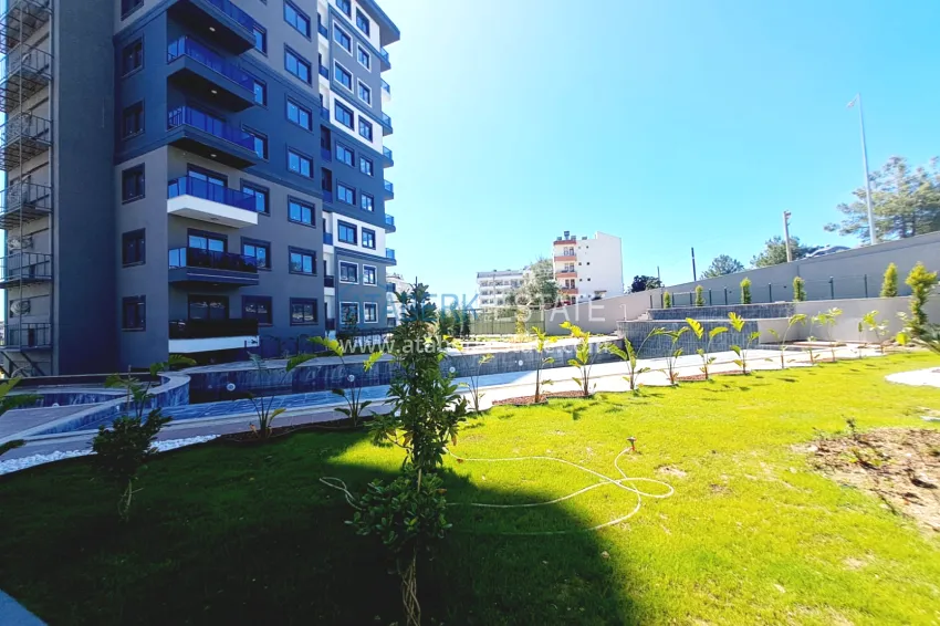 Apartment for sale in Avsallar with new furniture from the owner in a comfort-class complex 24 