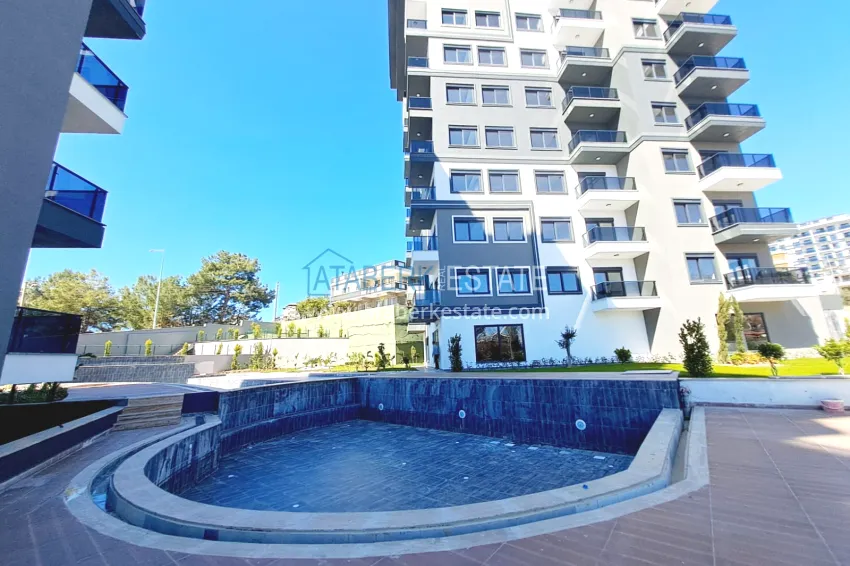 Apartment for sale in Avsallar with new furniture from the owner in a comfort-class complex 14 