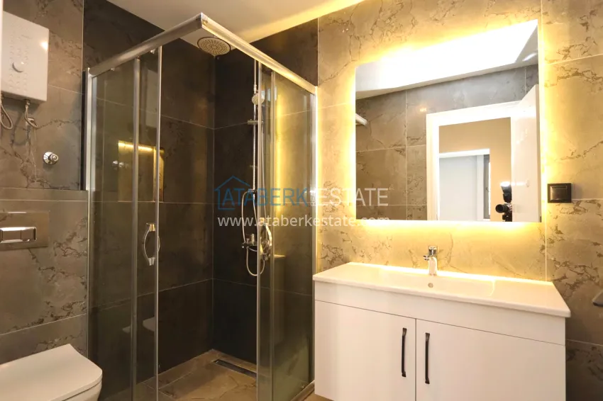 Purchase 1+1 apartment for a residence permit in the Oba area — after major repairs, just 200 meters from the sea 18