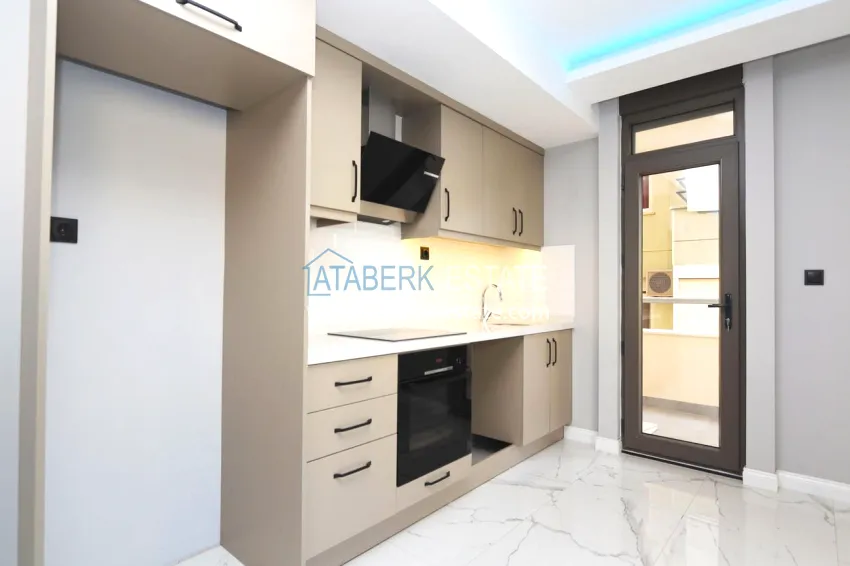 Purchase 1+1 apartment for a residence permit in the Oba area — after major repairs, just 200 meters from the sea 7