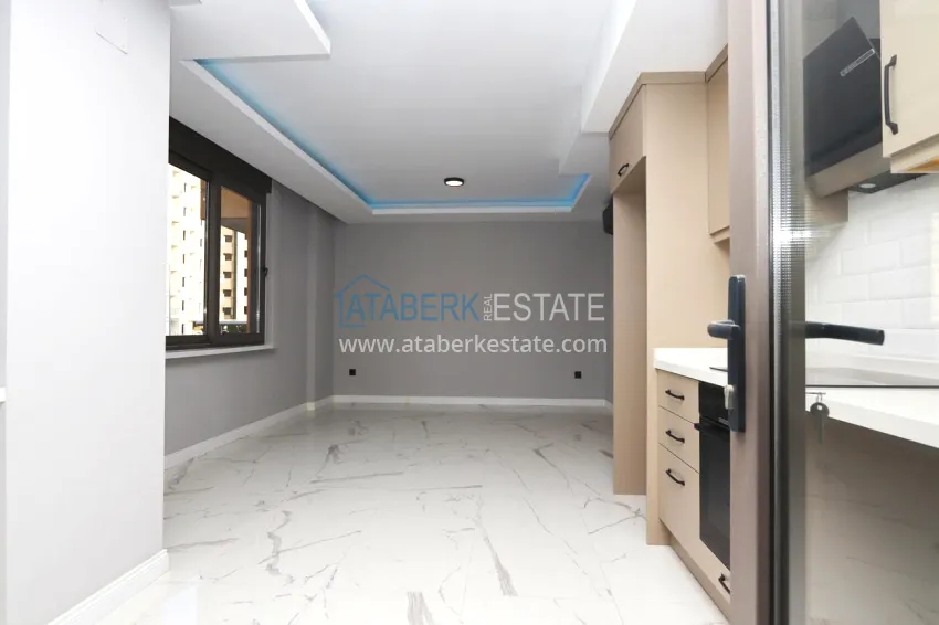 Purchase 1+1 apartment for a residence permit in the Oba area — after major repairs, just 200 meters from the sea 10