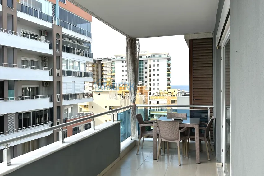 Purchase 1+1 apartment with sea and mountain views in Mahmutlar — 300 from the sea, sale from the owner 23 