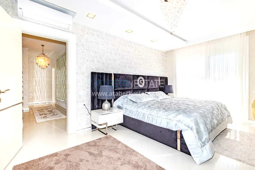 Purchase Elegant 3+1 villa with panoramic sea and mountain views in an elite complex — Alanya, Kargicak district 19 