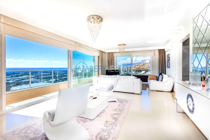 Purchase Elegant 3+1 villa with panoramic sea and mountain views in an elite complex — Alanya, Kargicak district 1 