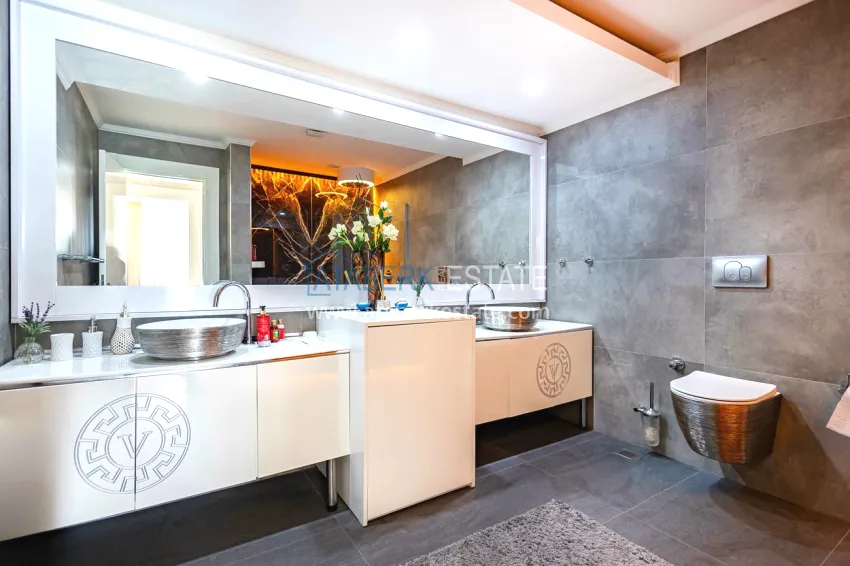 Purchase Elegant 3+1 villa with panoramic sea and mountain views in an elite complex — Alanya, Kargicak district 22 