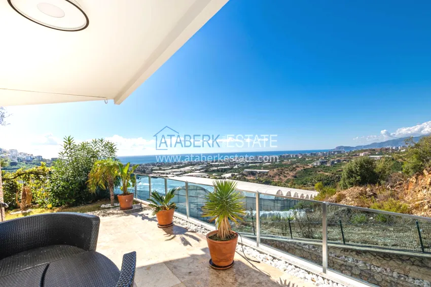 Elegant 3+1 villa with panoramic sea and mountain views in an elite complex — Alanya, Kargicak district 8 