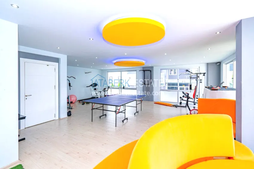 2+1 apartment in Alanya, Cikcilli district - furnished, separate kitchen and three balconies 11