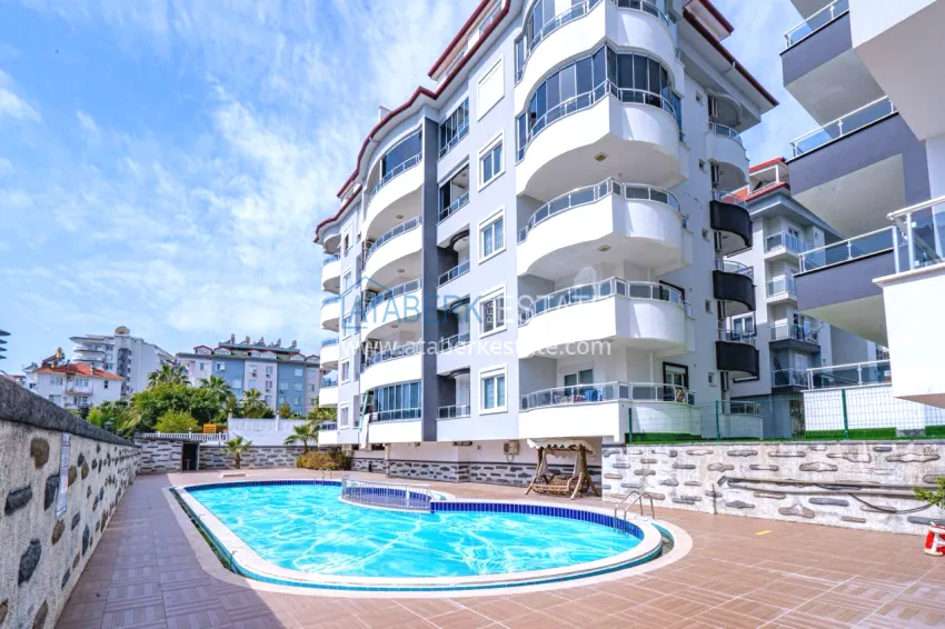 2+1 apartment in Alanya, Cikcilli district - furnished, separate kitchen and three balconies 4