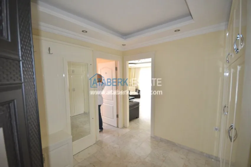 Apartment overlooking the sea, located on the beachfront 16