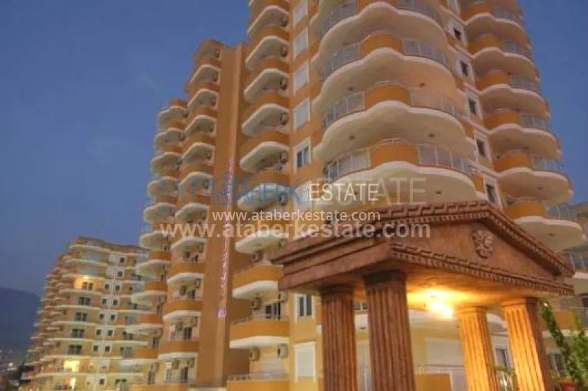 Apartment overlooking the sea, located on the beachfront 1