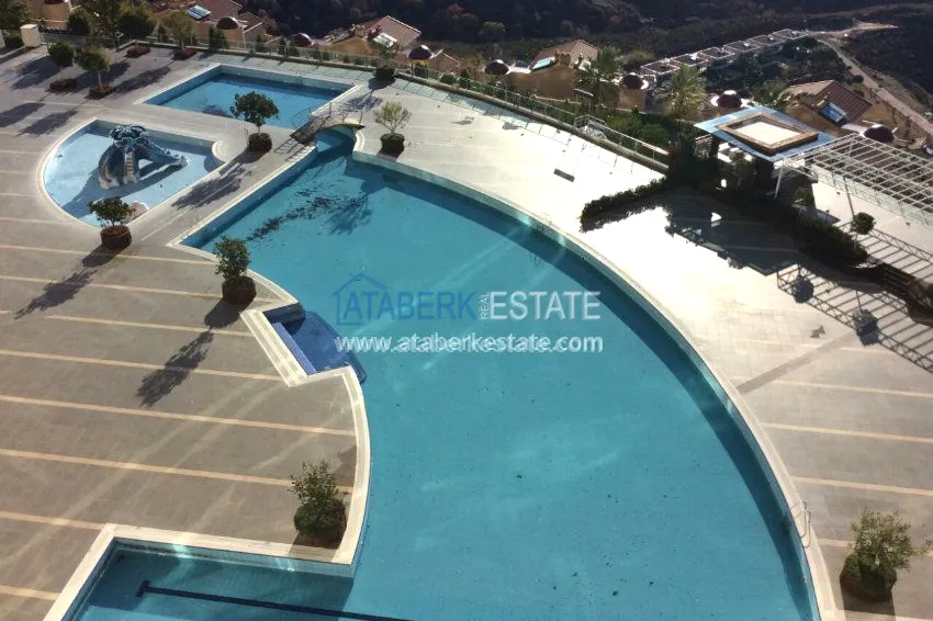 Gold city resale apartment 39