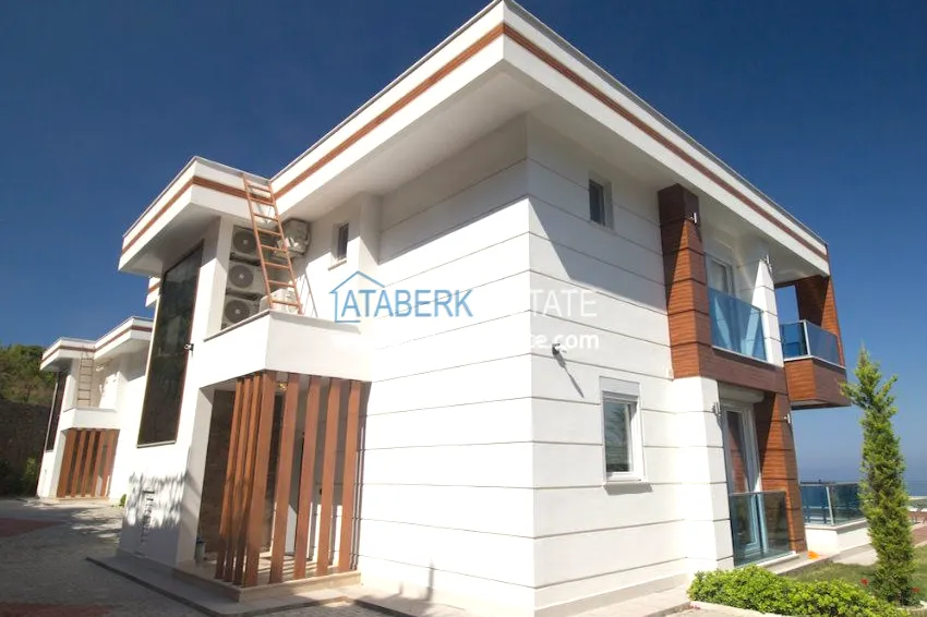 Private complex with luxury villas! 4