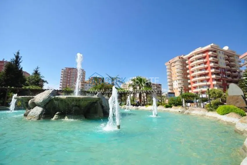 2+1 apartment on the main street in Mahmutlar 2 