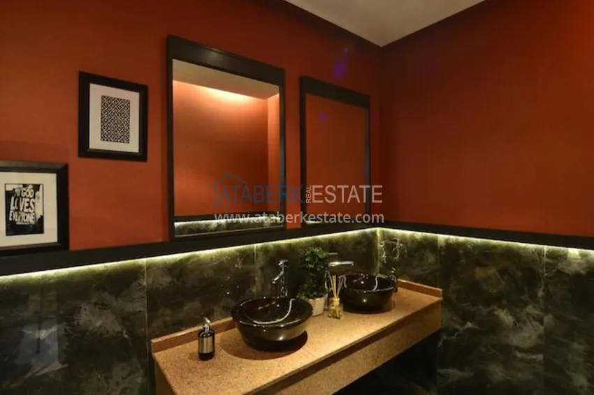 1+1 apartment, located 50 meters from the sea in Oba center 30 