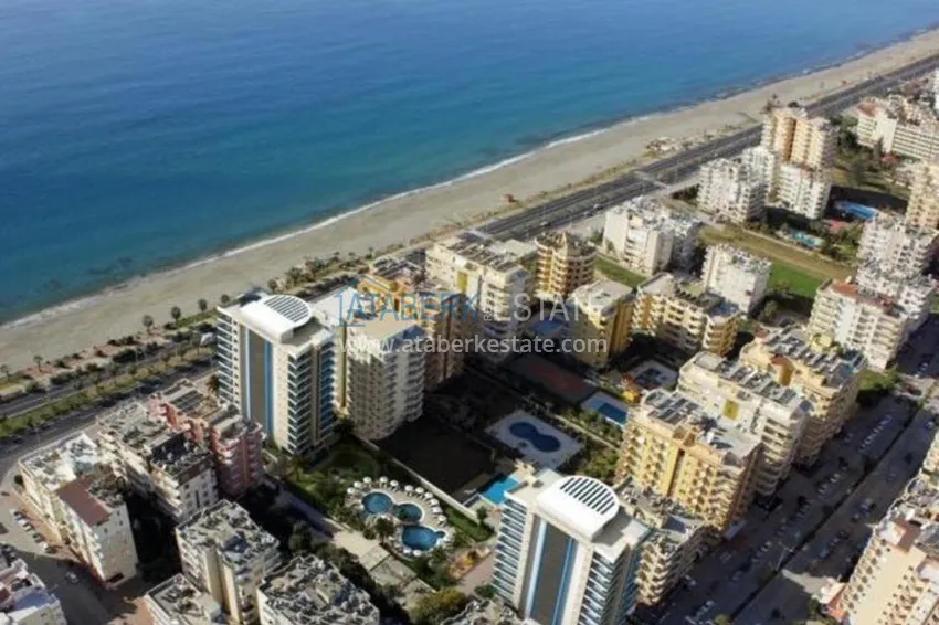 Studio apartment in Mahmutlar for seasonal rent on the first line of B82 2 