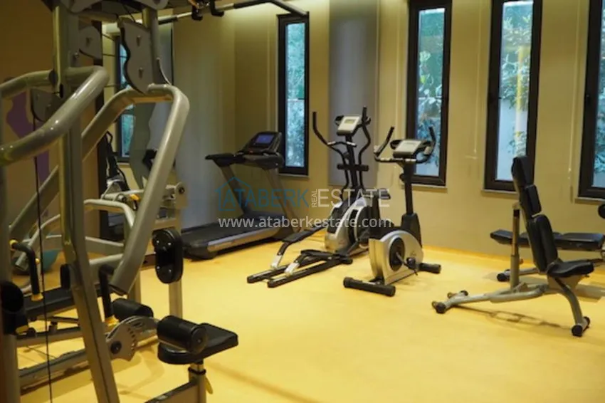 1+1 apartment, located 50 meters from the sea in Oba center 33 