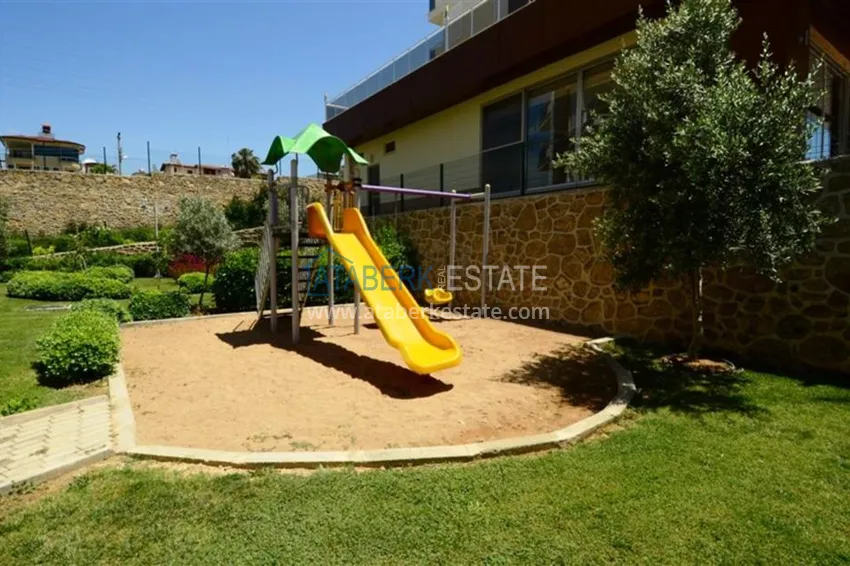 1+1 apartment with a private beach in Avsallar 3 