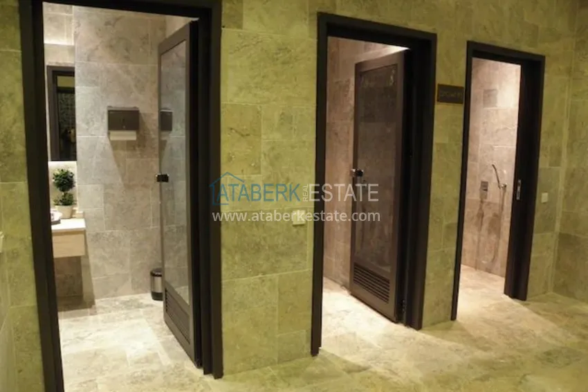 1+1 apartment, located 50 meters from the sea in Oba center 24 