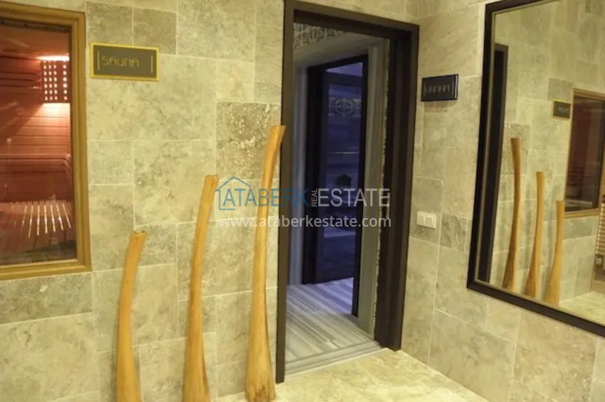1+1 apartment, located 50 meters from the sea in Oba center 25 