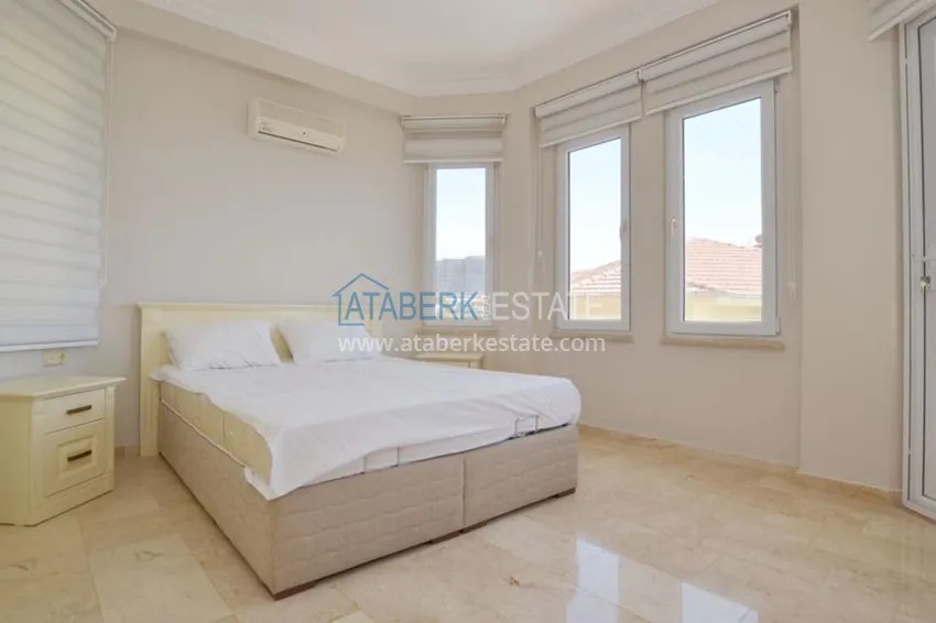 Private villa in the famous complex Goldcity 31 