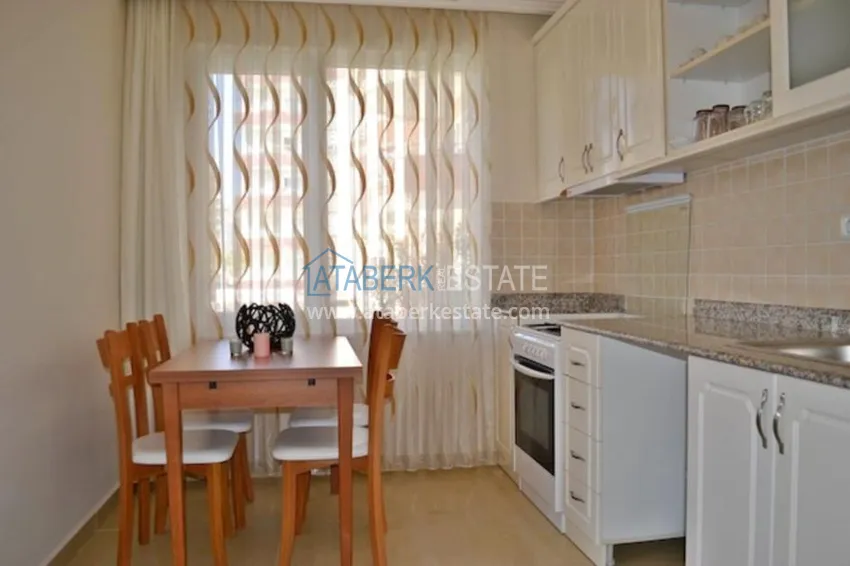 2+1 apartment on the main street in Mahmutlar 9 