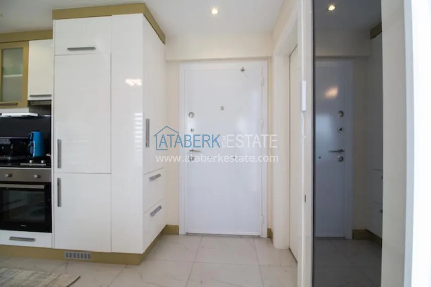 Purchase  Apartment for rent in Alanya city center, Cleopatra beach area 3 