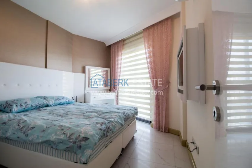 Purchase  Apartment for rent in Alanya city center, Cleopatra beach area 11 