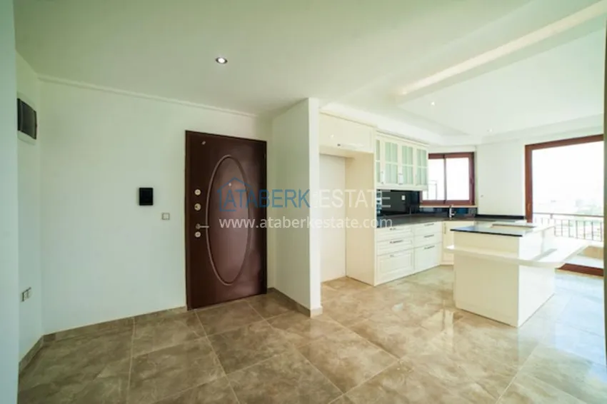 New modern complex in Kargicak 31 