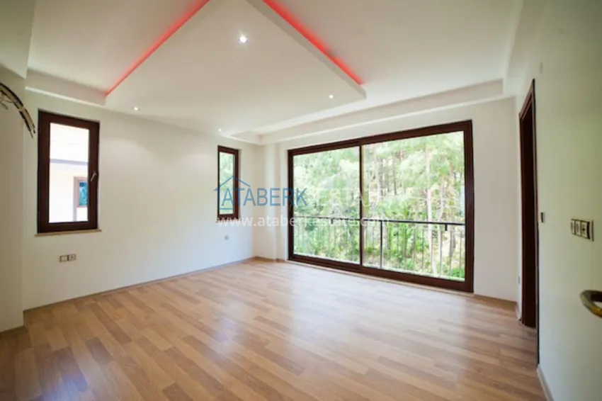 New modern complex in Kargicak 32 