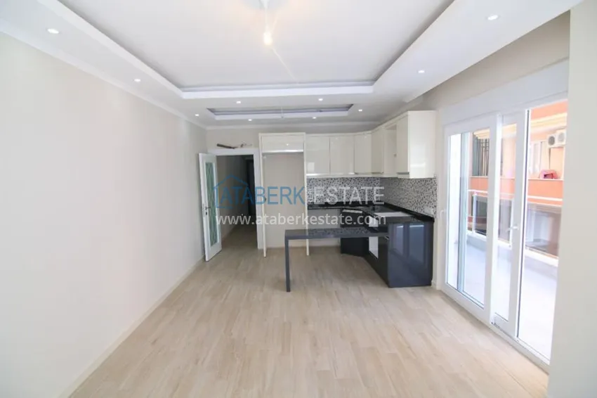 Квартиры в новом комплексе в Махмутларе от застройщика 15 